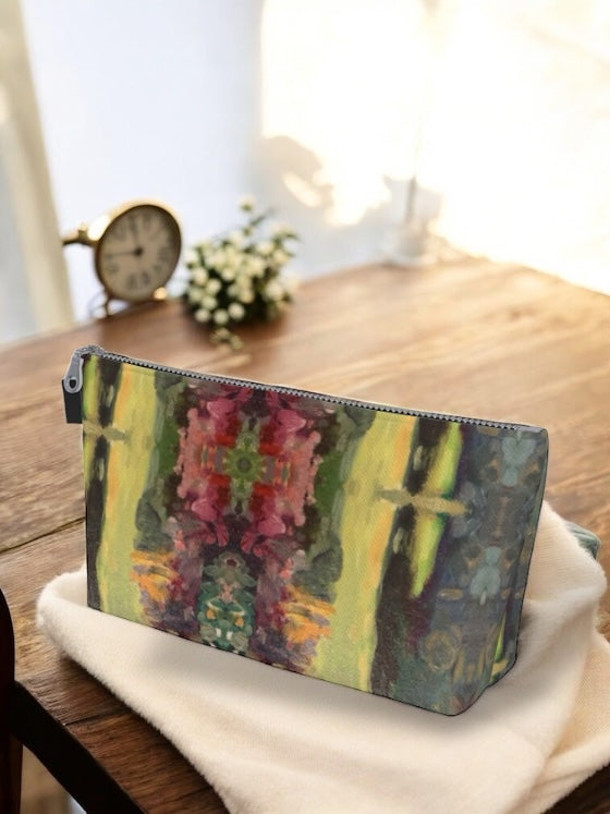 Giverny Gardens Makeup Bag